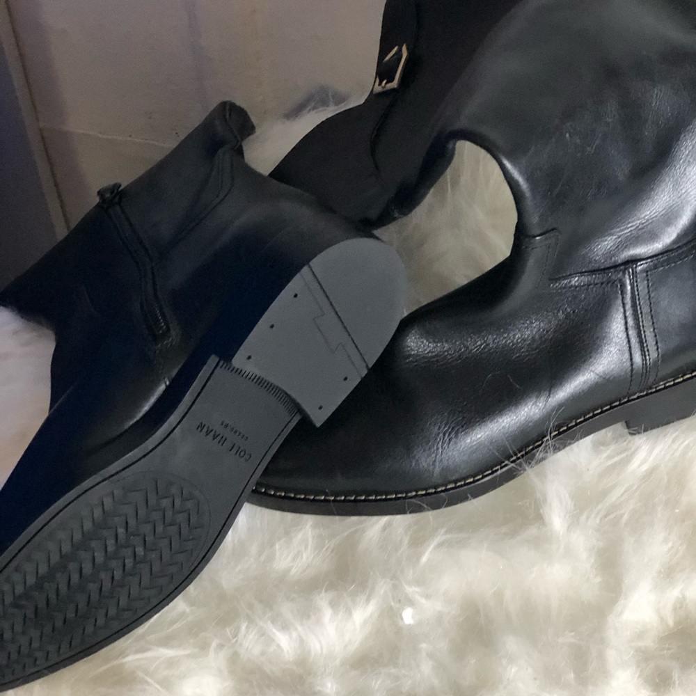 Boot - Picture 2 of 3